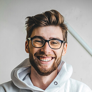 gurud3d9446802a44259755d38e6d163e820